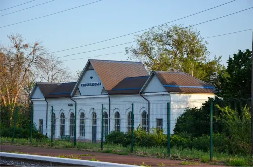 На Харківщині скасовують два приміські електропоїзди, які зупиняються в Змієві та Слобожанському на порталі Gromada Group