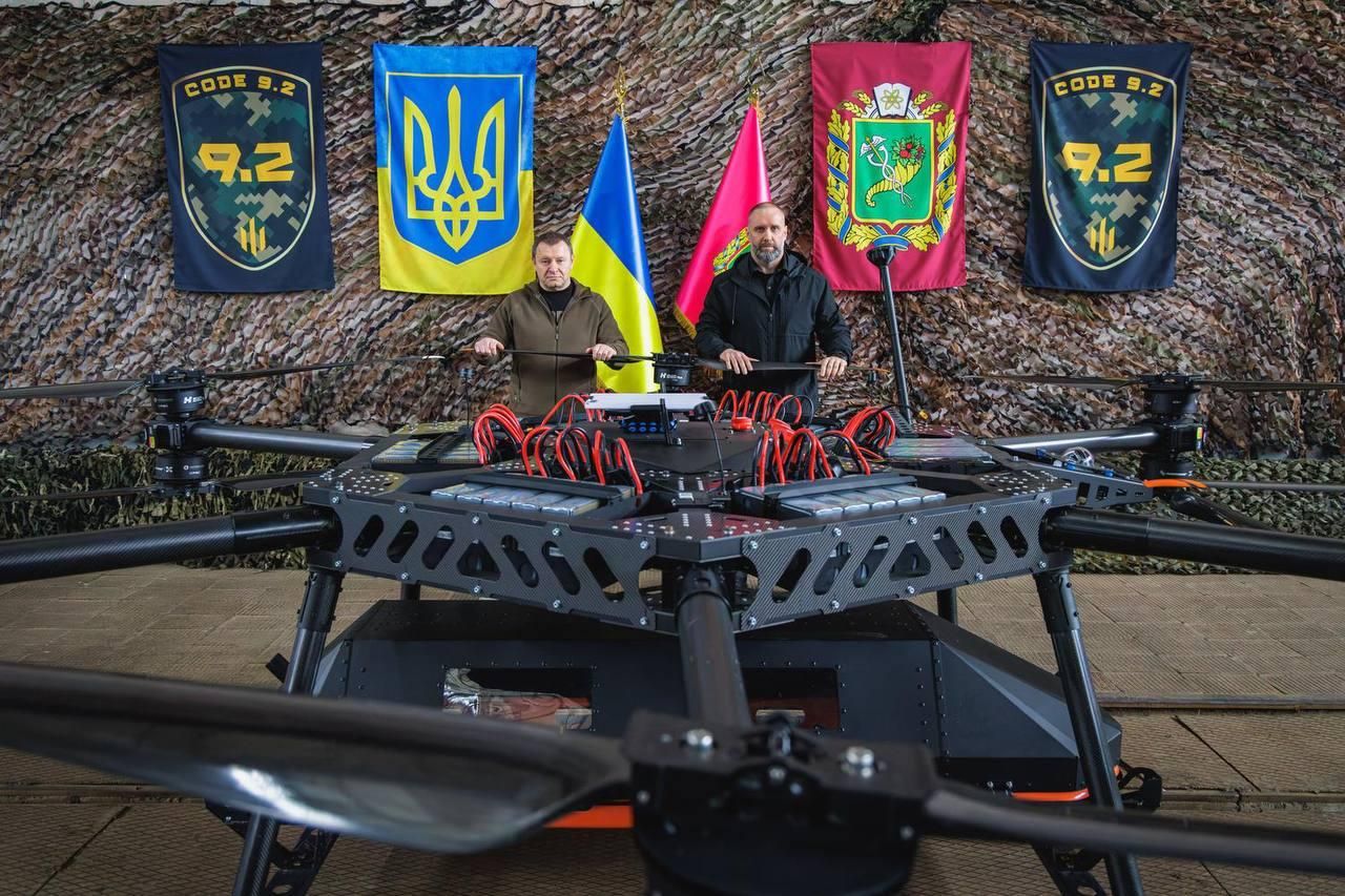 Харківщина передала штурмовому полку дрон для евакуації поранених із фронту - фото 1