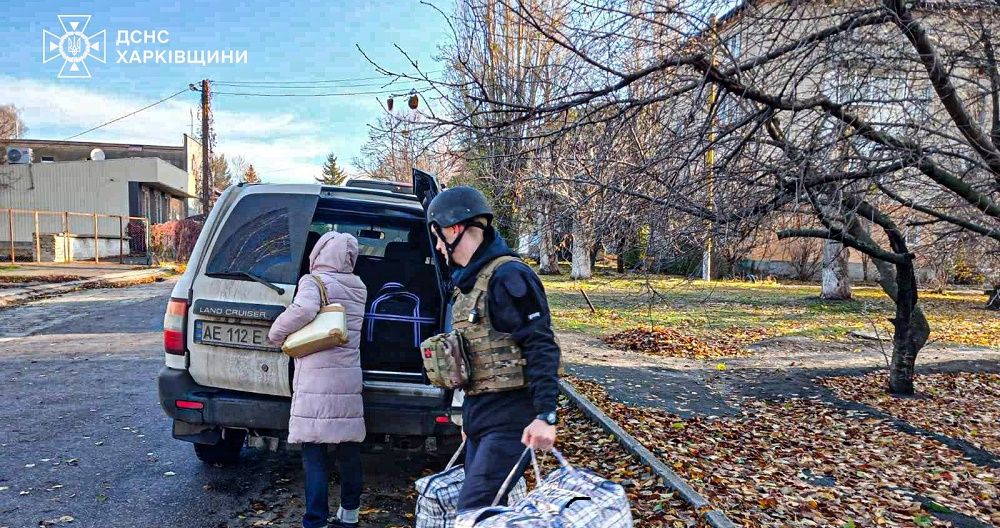 Світлини евакуації населення — ГУ ДСНС У в ХО, ГУ НП У в ХО Минулої доби ворог гатив по житлу на Харківщині, Борівщина продовжувала евакуацію на порталі Gromada Group