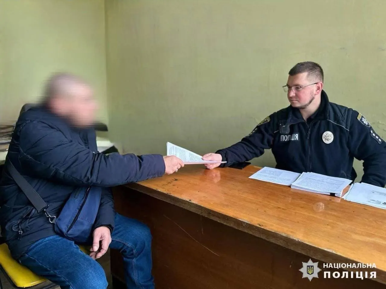 He almost killed his roommate. And Izumi detained a 46-year-old man. at the Gromada Group Media