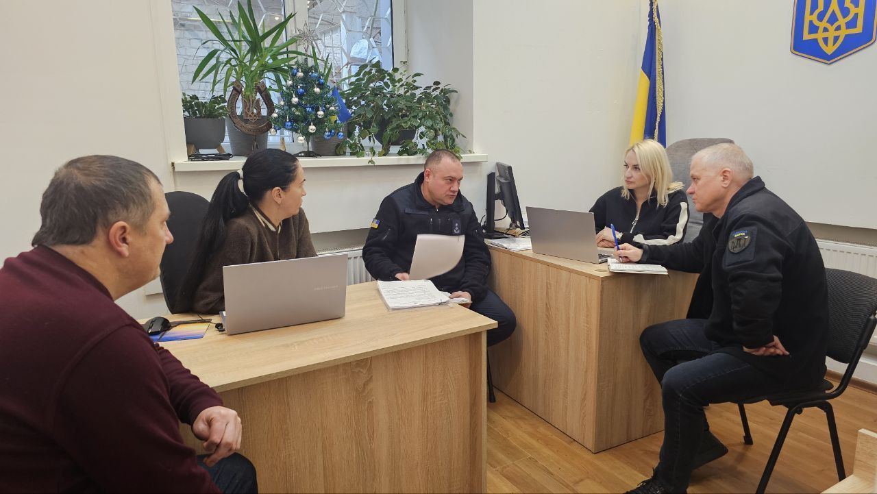 Документи щодо евакуації населення Липецької громади у разі надзвичайних ситуацій техногенного та природного характеру розглянули на робочій нараді на порталі Gromada Group