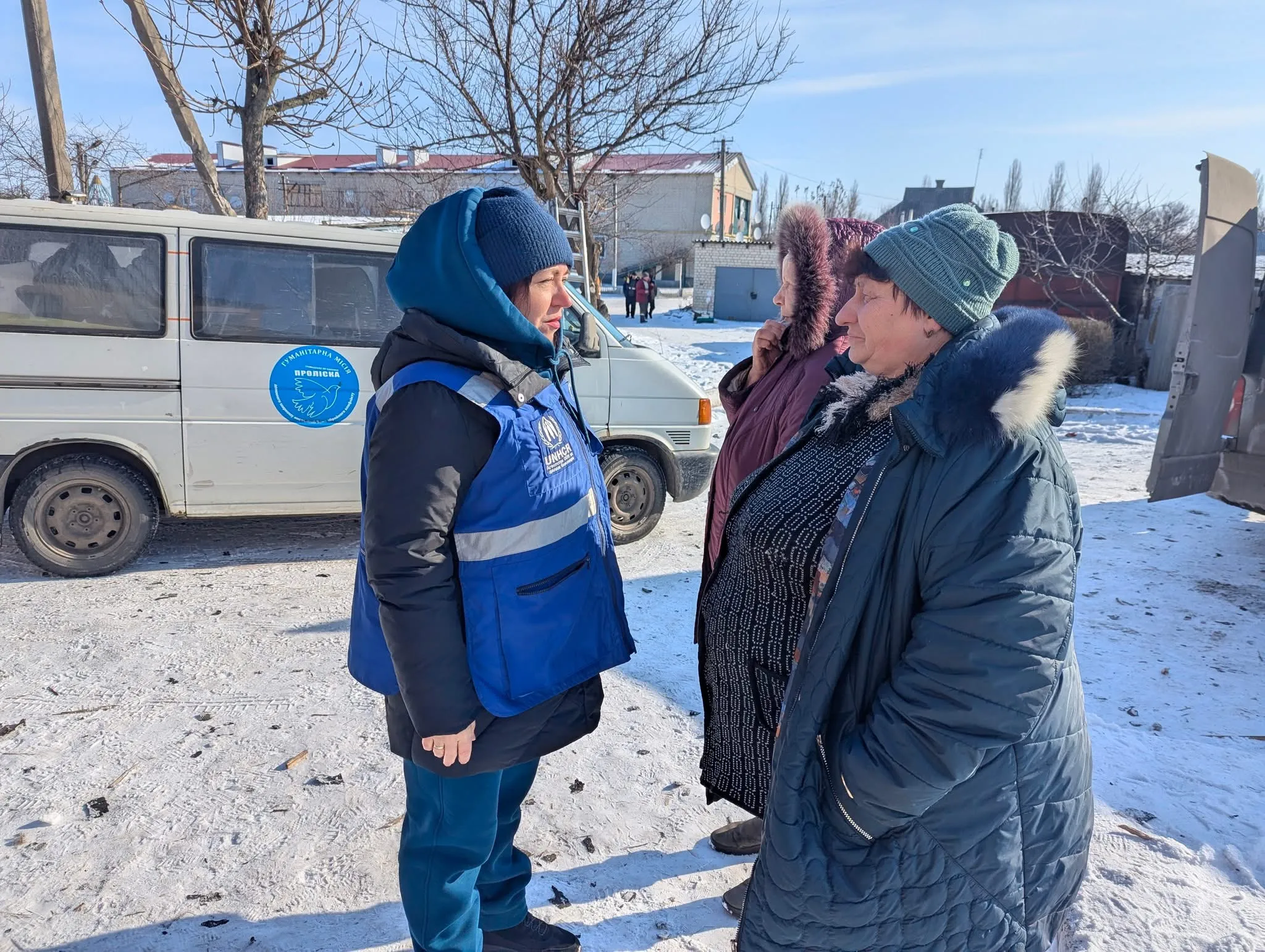 Фото: Проліска- Харків Авіаудар по Золочеву на Харківщині: мешканці отримали допомогу на порталі Gromada Group