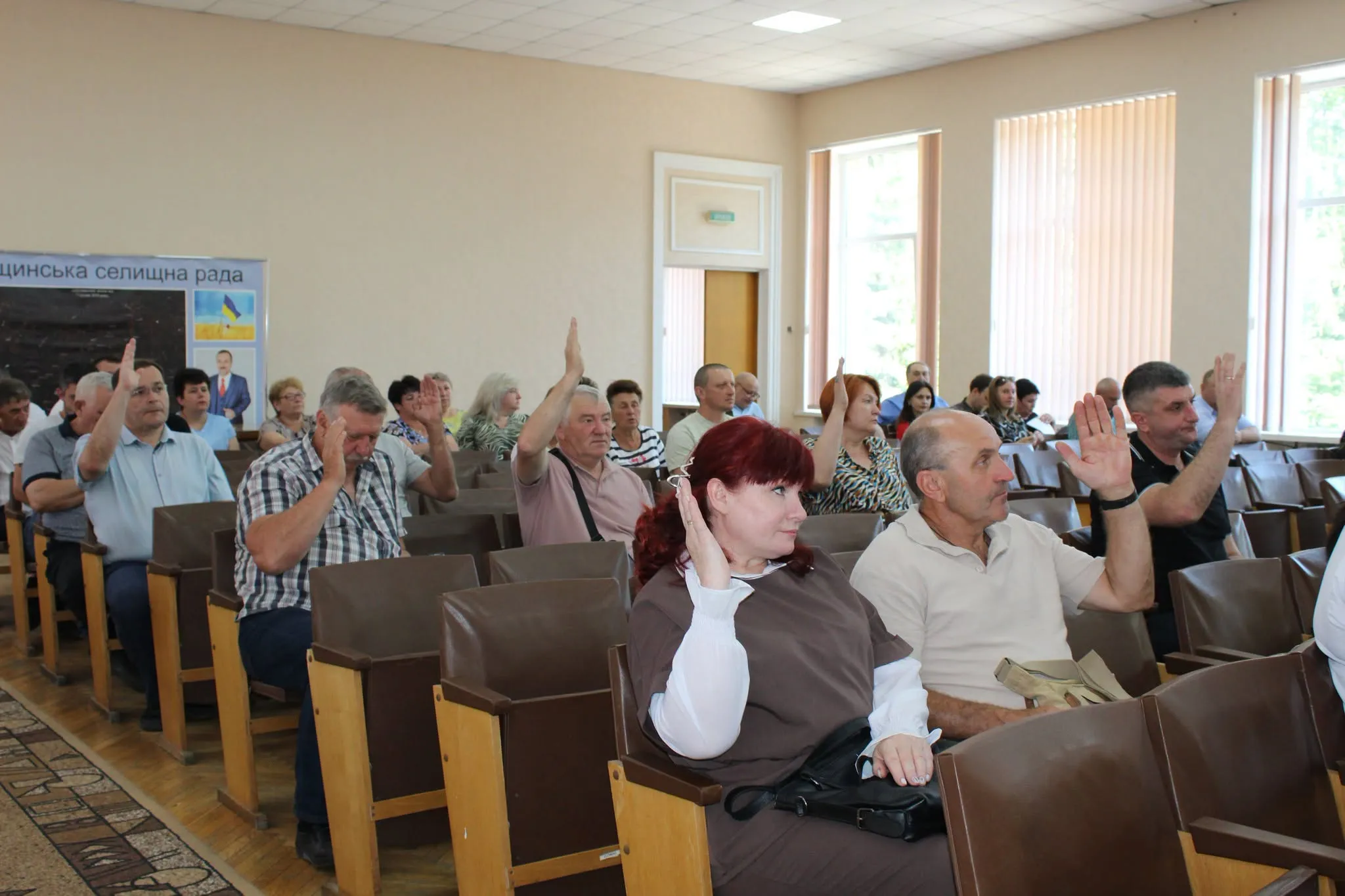 Нова депутатка, підтримка захисників та оновлення шкіл: підсумки 74-ї сесії Сахновщинської селищної ради, - ВІДЕО на порталі Gromada Group