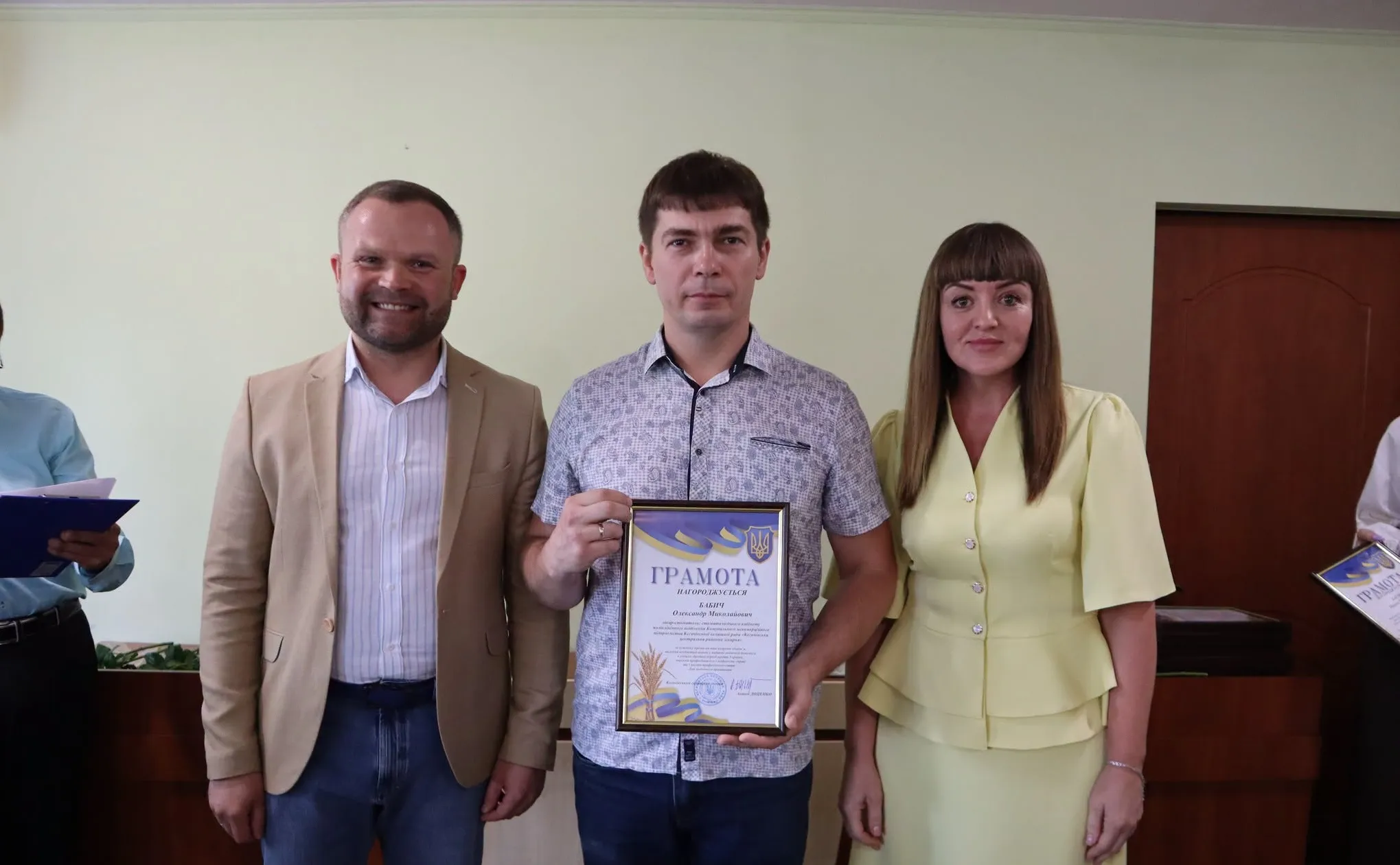 Світлина: Кегичівська громада, фейсбук Серця, що тримають медичний фронт: у Кегичівці привітали працівників охорони здоров’я на порталі Gromada Group
