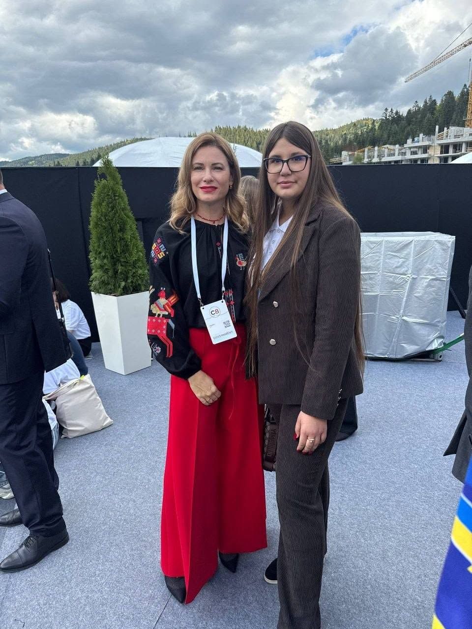 Carpathian 8 Summit у Буковелі: Липецьку громаду на міжнародному молодіжному майданчику представляла Ангеліна Кириленко - фото 1