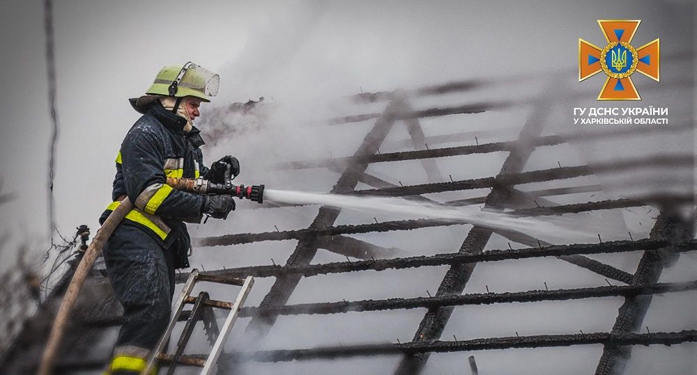 Світлини: ДСНС, ГУНП, "Газмережі" Минулої доби окупанти обстріляли п’ять населених пунктів Харківщини на порталі Gromada Group