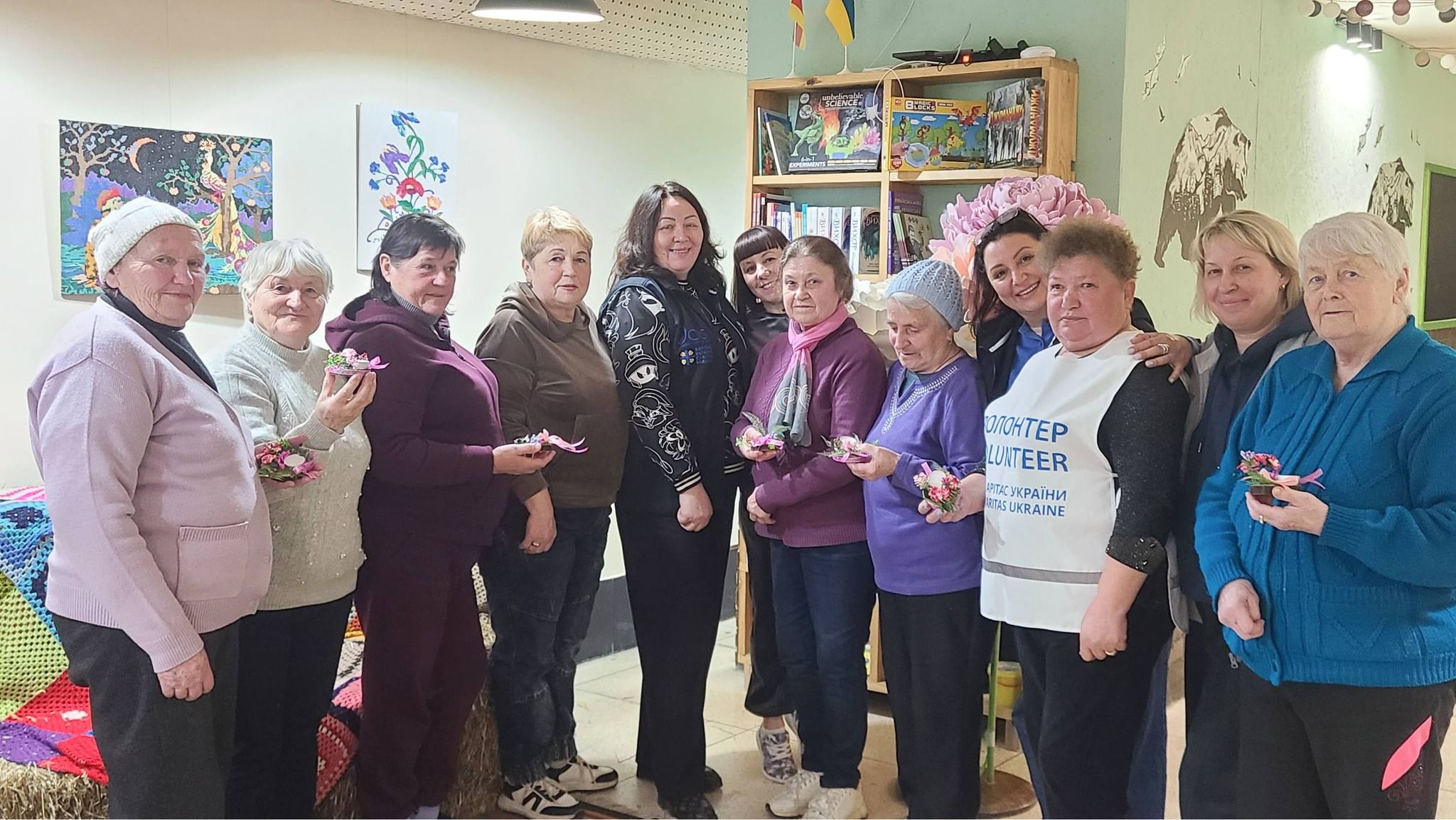 Подолання стресу та декоративні свічники: жінки Липецької громади взяли участь у майстер-класі на порталі Gromada Group