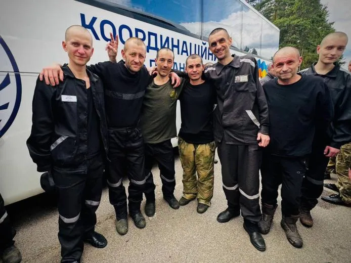 Фото: Telegram Олега Синєгубова З російського полону повернулися захисники з Харкова, Ізюма, Куп’янська на порталі Gromada Group