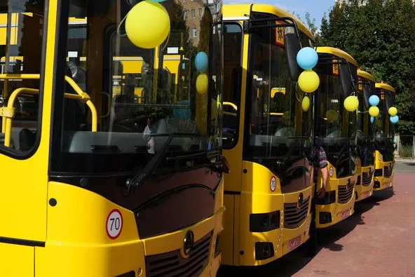 Фото ілюстративне Златопільська громада отримає три шкільні автобуси на порталі Gromada Group