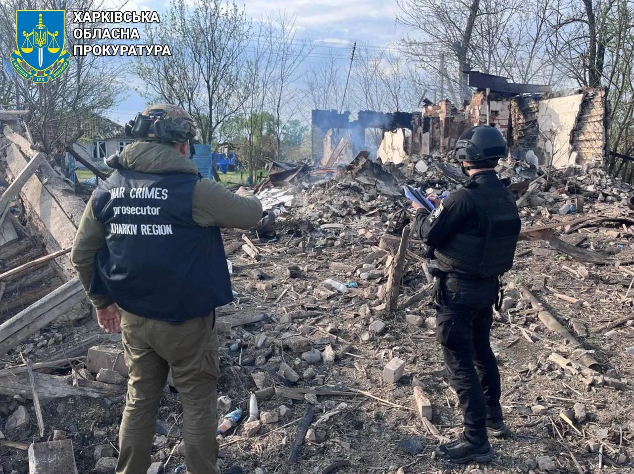 Фото: Харківська обласна прокуратура Ворог продовжує бити по житловій забудові: десятки будинків зазанали руйнувань і пошкоджень у Стецьківці і Куп'янську на порталі Gromada Group