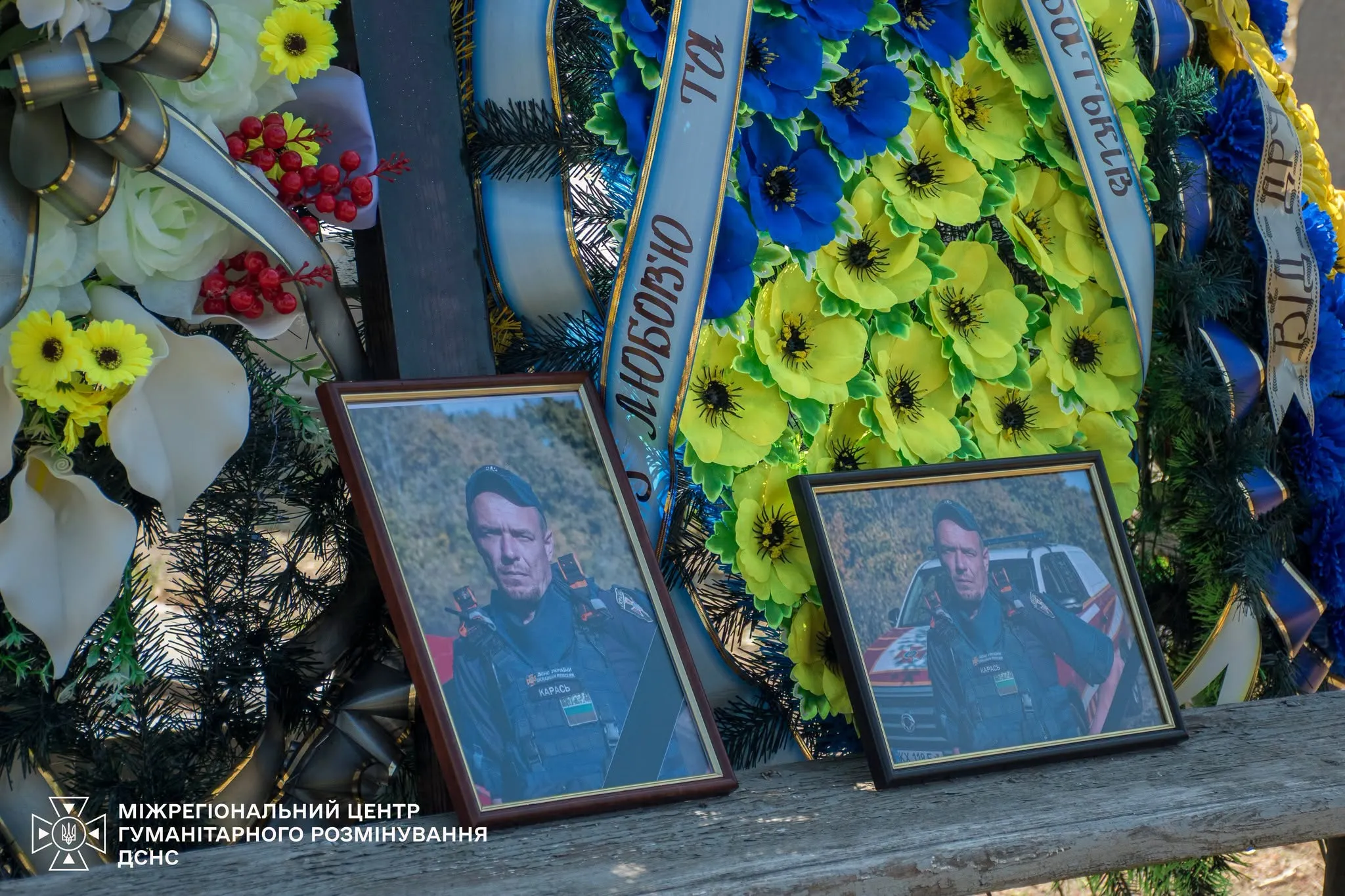 Світлини: Міжрегіональний центр гуманітарного розмінування та швидкого реагування На Нововодолажчині попрощалися із загиблим сапером Юрієм Онацьким на порталі Gromada Group