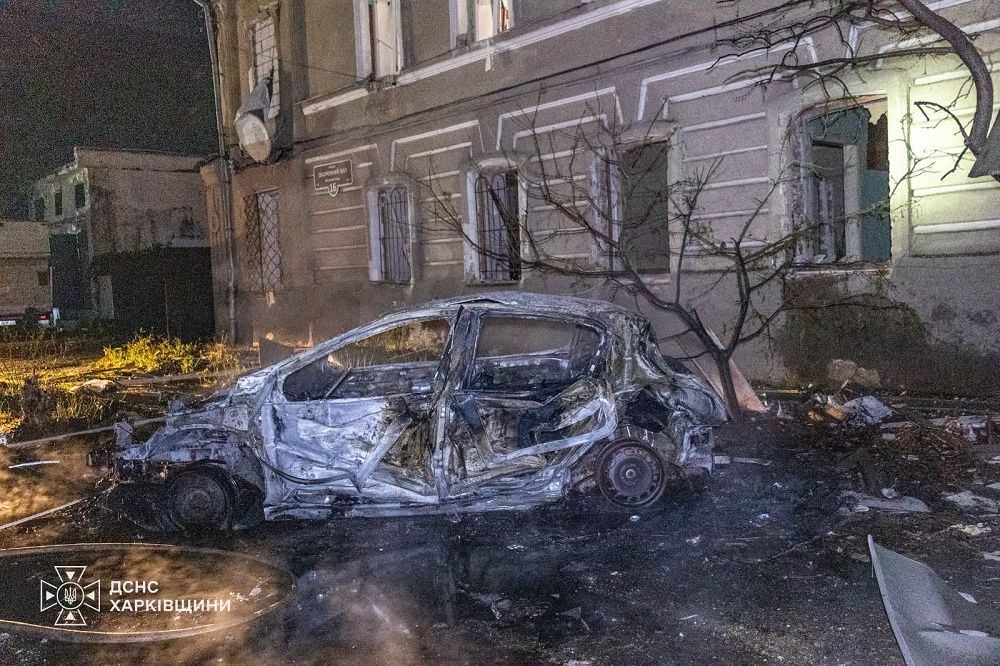 Минулої доби ворог обстріляв 12 населених пунктів області, зокрема Харків - фото 3