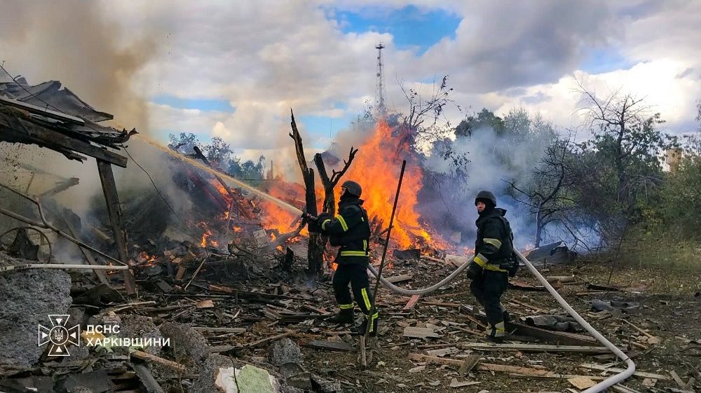 Минулої доби ворог обстріляв 12 населених пунктів області, зокрема Харків - фото 7
