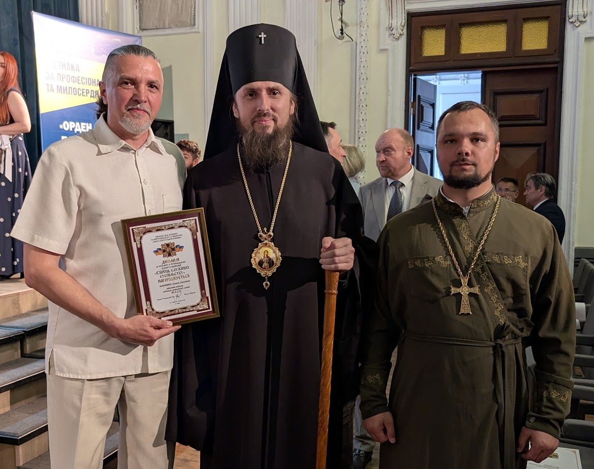 «Бути поруч»: як колишній заступник керівника проектного інституту став військовим капеланом 57-ї бригади - фото 4