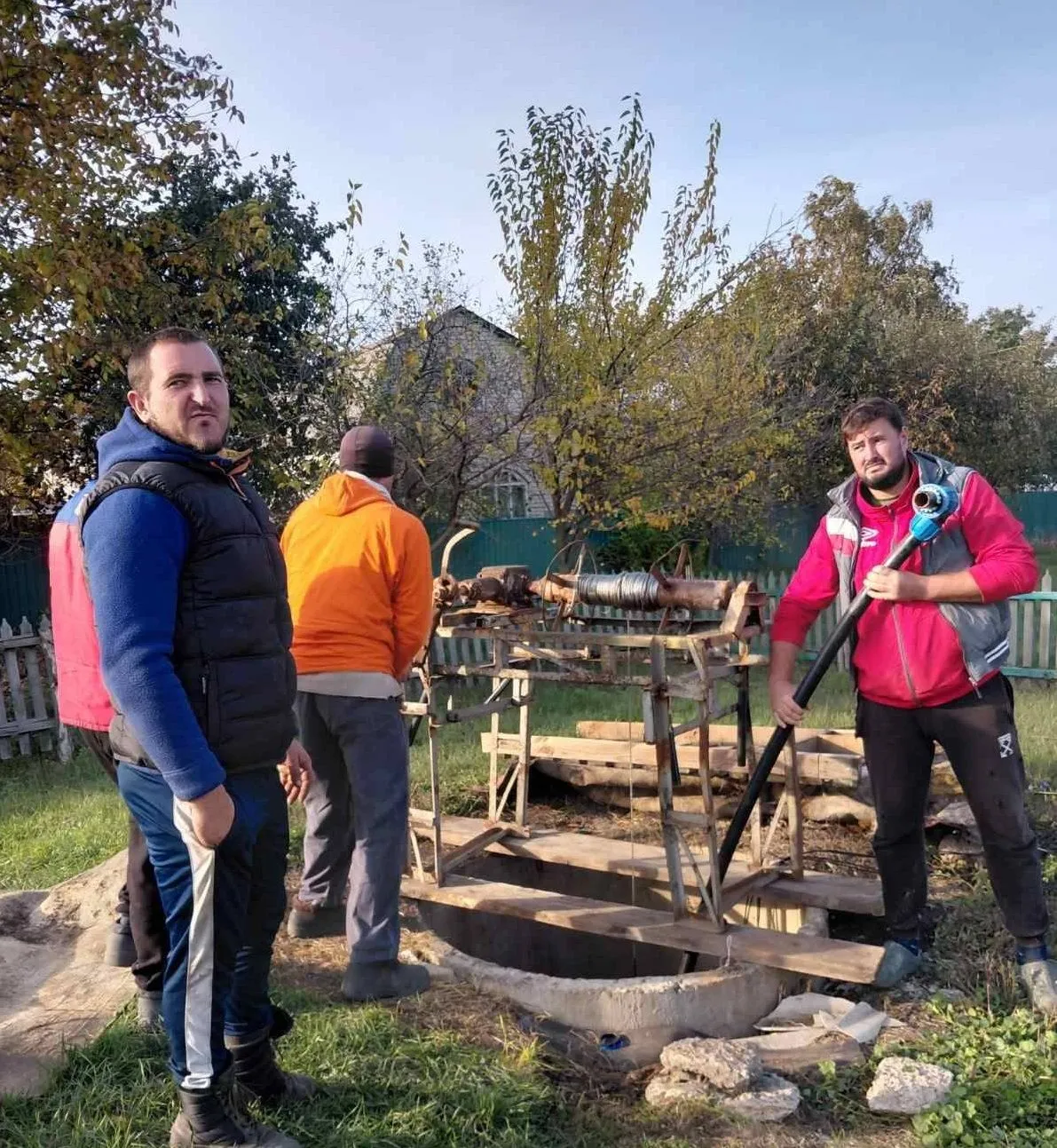 Світлина: Сахновщинське КВКП, фейсбук Вода — під надійним захистом: як сахновщинські комунальники ліквідовували аварії на свердловинах на порталі Gromada Group