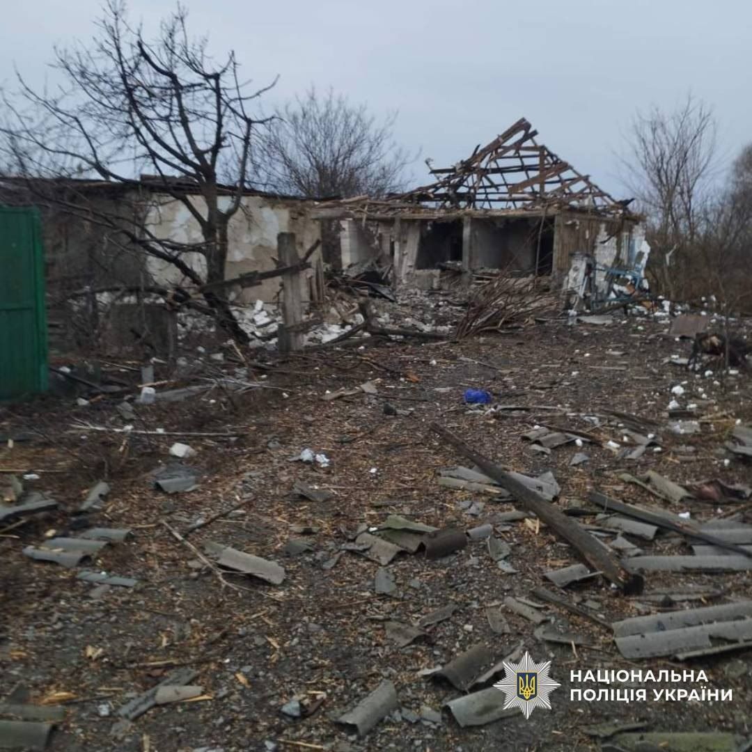 У Липецькій громаді в автівку влучив російський FPV-дрон на порталі Gromada Group