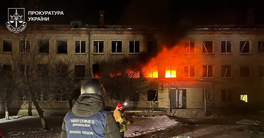 Світлини: ДСНС, Харківобленерго, ГУНП, Харківська обласна прокуратура Минулої доби ворог здійснив комбінований удар по Харкову, були обстріляні 11 населених пунктів області на порталі Gromada Group