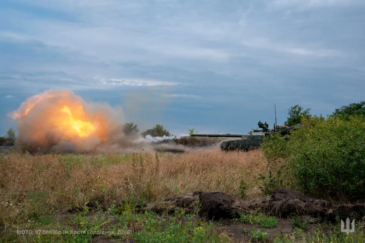 фото: 57 окрема мотопіхотна бригада імені кошового отамана Костя Гордієнка (тут і далі) У 57-й бригаді показали роботу екіпажу танка Т-64БМ «Булат» на порталі Gromada Group