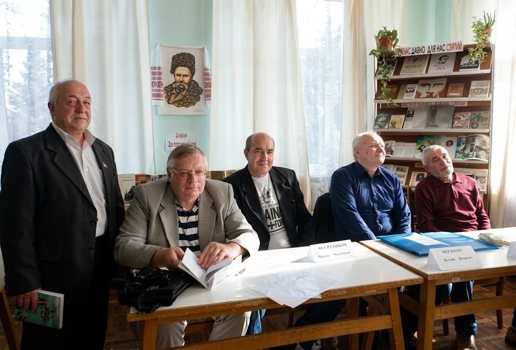 Валерій Дяченко – друг і бунтар. Чи й справді доля волаючого в пустелі? Частина 1. - фото 5