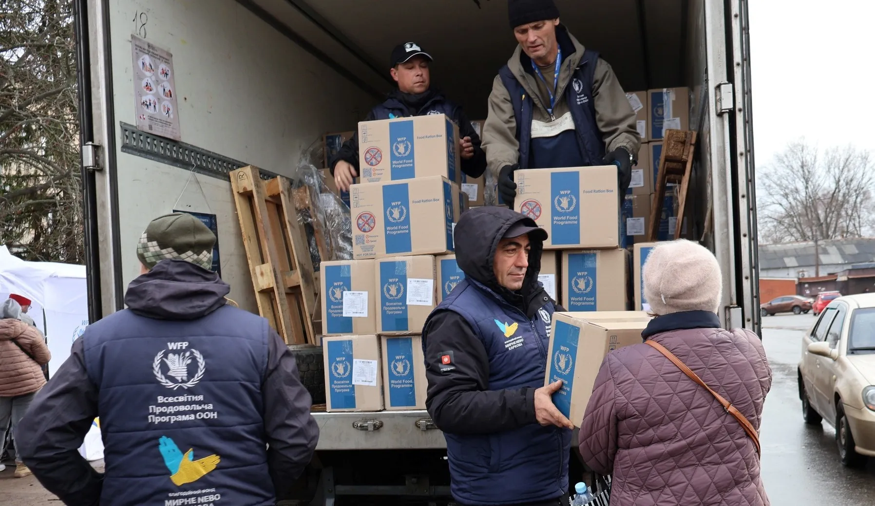 Humanitarian aid delivered to residents of Dergachi district at the Gromada Group Media