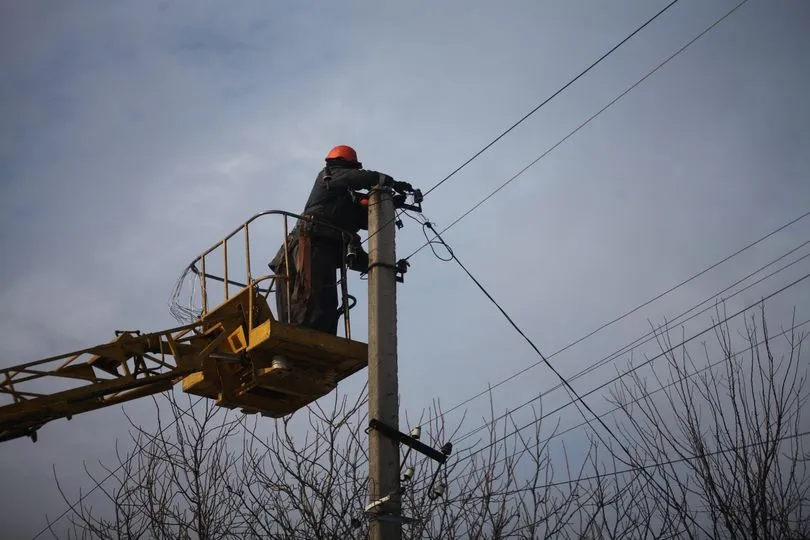 Borova Community: electricity supply, disrupted by the enemy, already restored at the Gromada Group Media