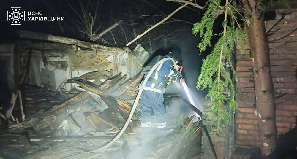 Світлини: ДСНС, ХОВА, ГУНП Минулої доби ворог знищив на Харківщині автомобіль та два приватні будинки на порталі Gromada Group