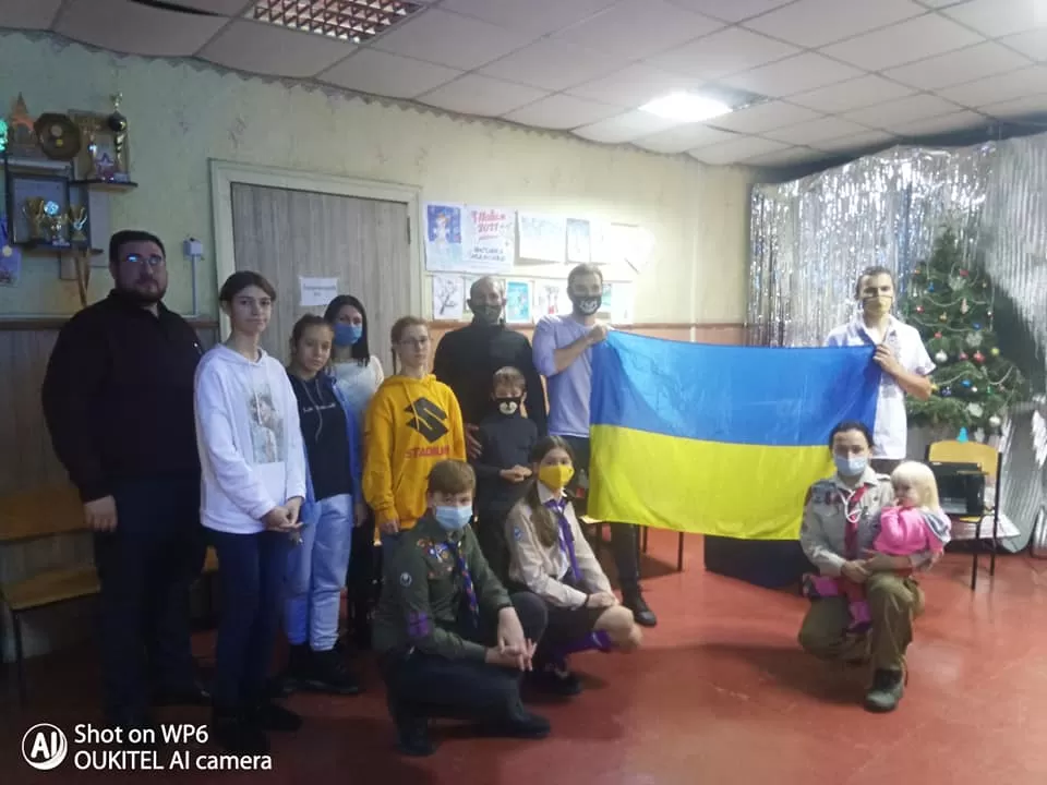 Вчора, 26 грудня, у Мерефі в будинку творчості біля 1 школи відбулися перші сходини Національної скаутської організації України "Пласт".