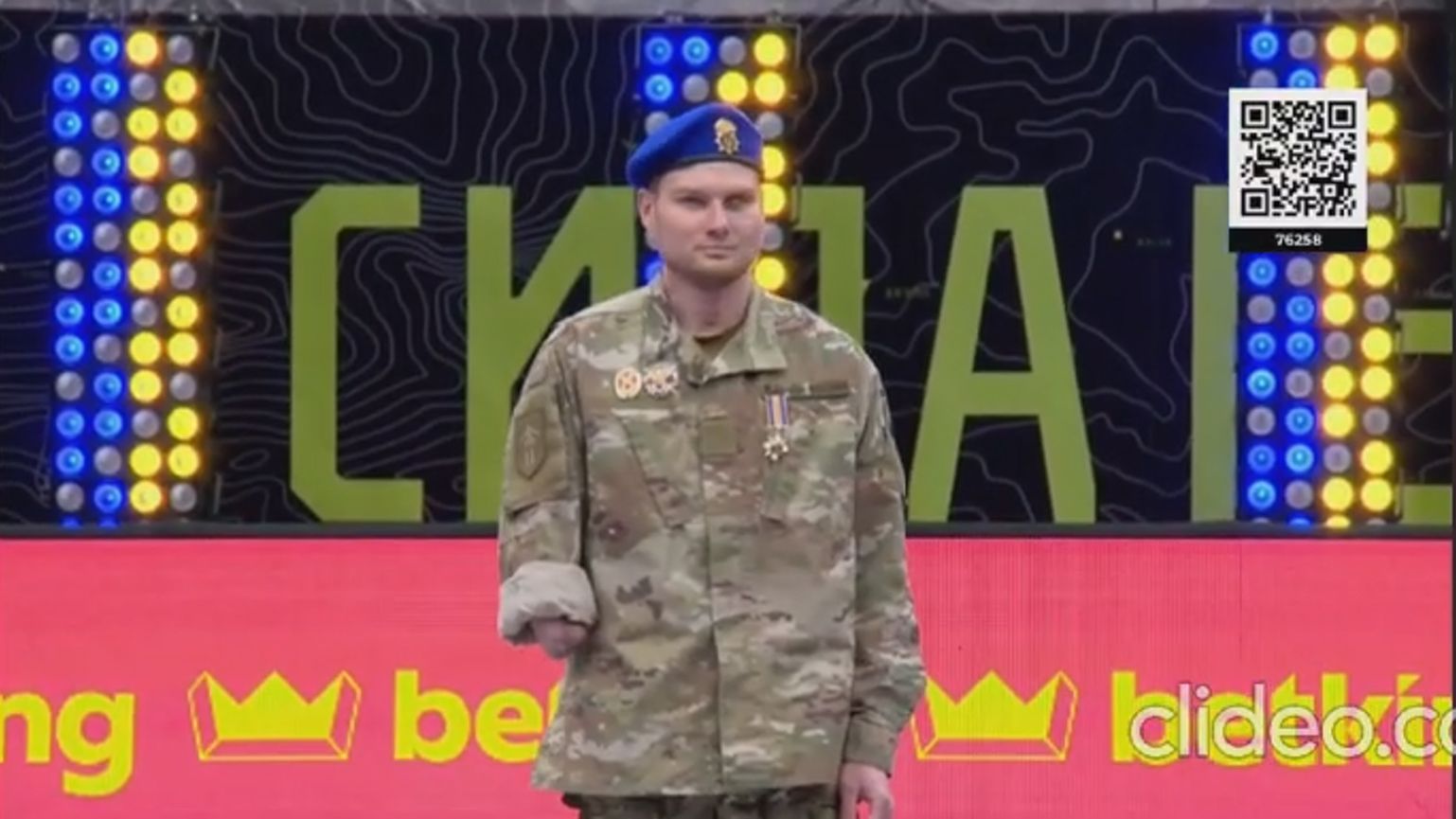 Під Липцями працював як розвідник: «хартієць» Олександр Мужчіль реабілітується після важких поранень на порталі Gromada Group