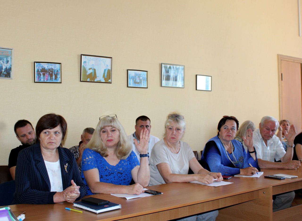 Відбулося чергове засідання виконавчого комітету Сахновщинської селищної ради на порталі Gromada Group