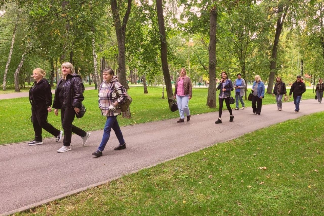 Липецька громада вдруге долучилася до Європейського дня ходьби спільною прогулянкою центром Харкова - фото 13