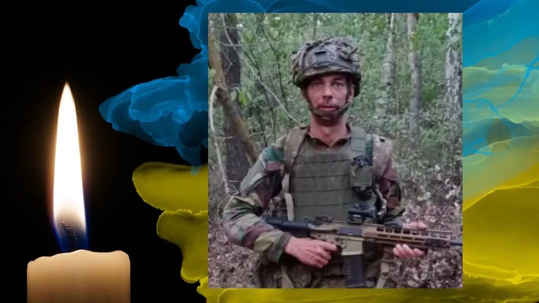 Колаж із фото Берестинської міської ради У Берестині згадували земляка, який загинув 2 роки тому, захищаючи нашу країну, Дмитра Стовбиренка на порталі Gromada Group