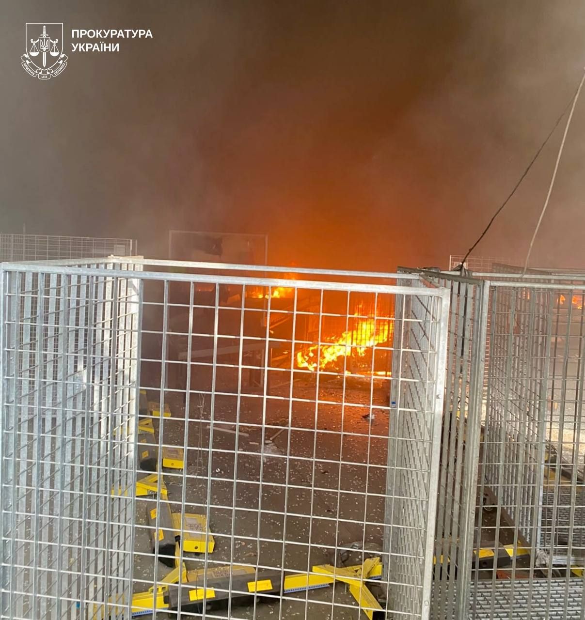 У Харкові внаслідок удару російського БпЛА загинув чоловік, ще четверо людей постраждали - фото 1