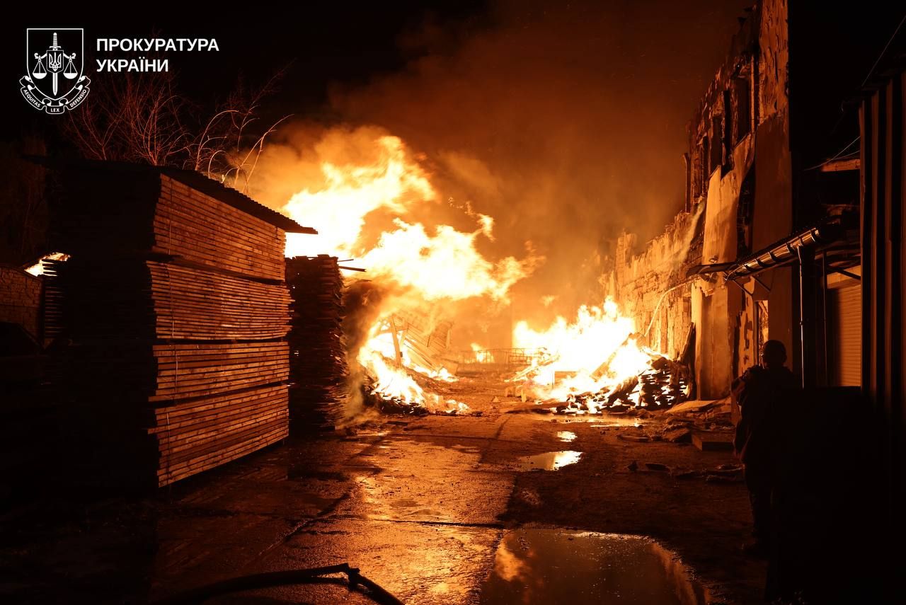 Атака на Основ’янський район Харкова реактивним дроном: п’ятеро постраждалих - фото 3