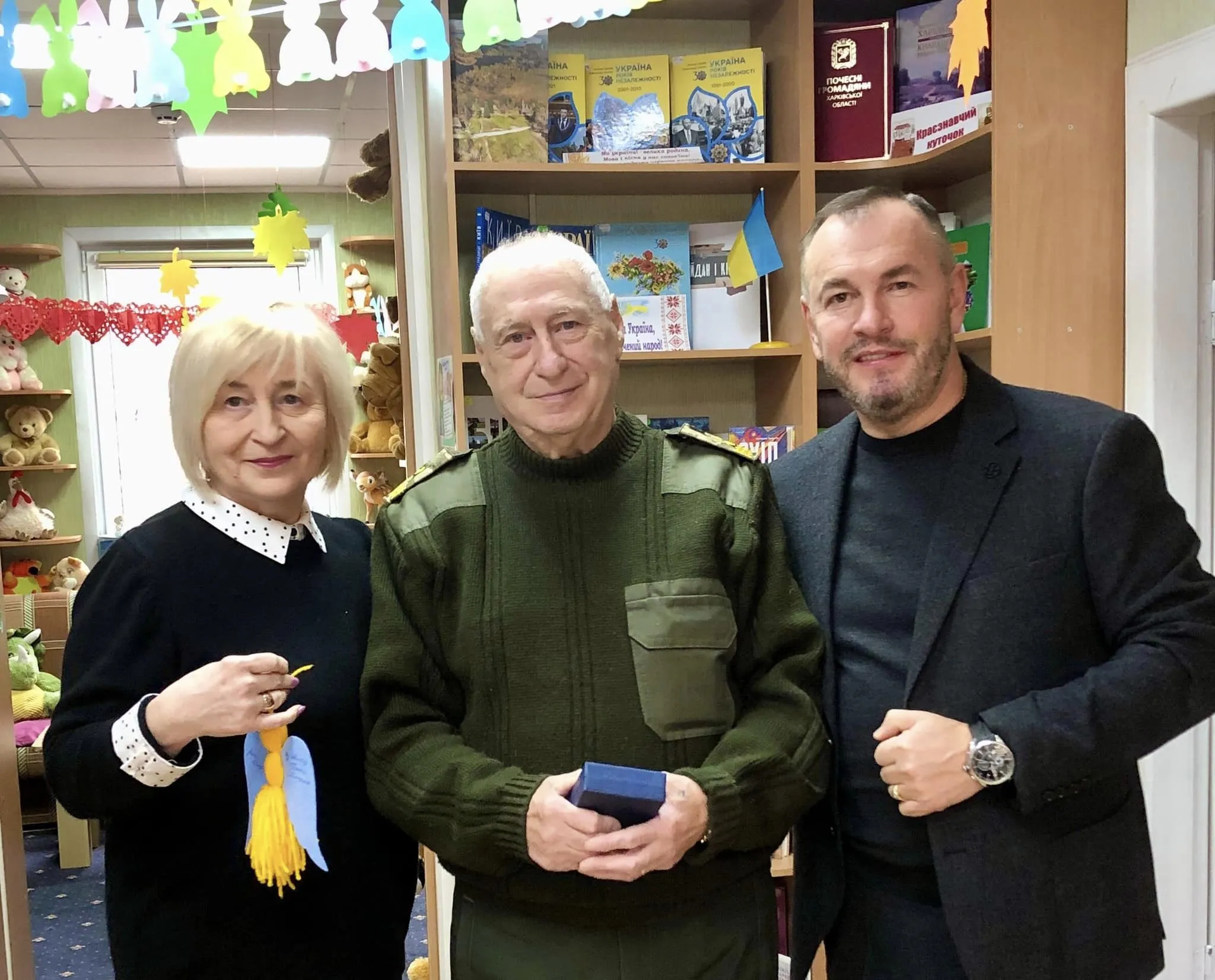 Джерело: Надія Федорова Генерал-майор Володимир Яблонський отримав орден «Патріот України» на порталі Gromada Group