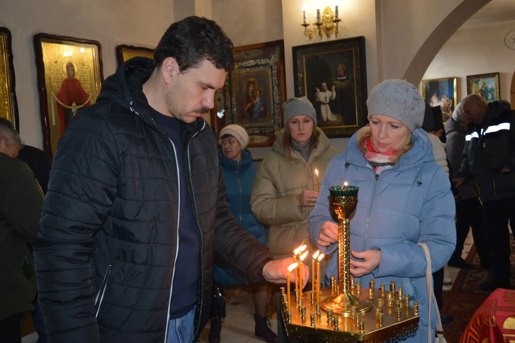 Фото: Золочівська селищна рада Пам'ять про жертви Голодомору – наш оберіг у боротьбі за майбутнє України на порталі Gromada Group