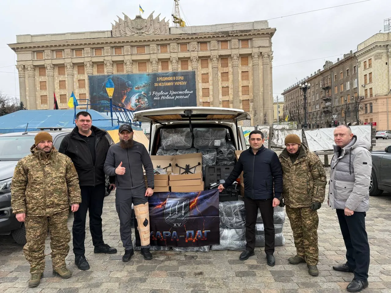 Фото: Харківська обласна прокуратура FPV-дрони, теплі ковдри, антитепловізорні костюми: прокурори Харківщини передали допомогу військовим на порталі Gromada Group