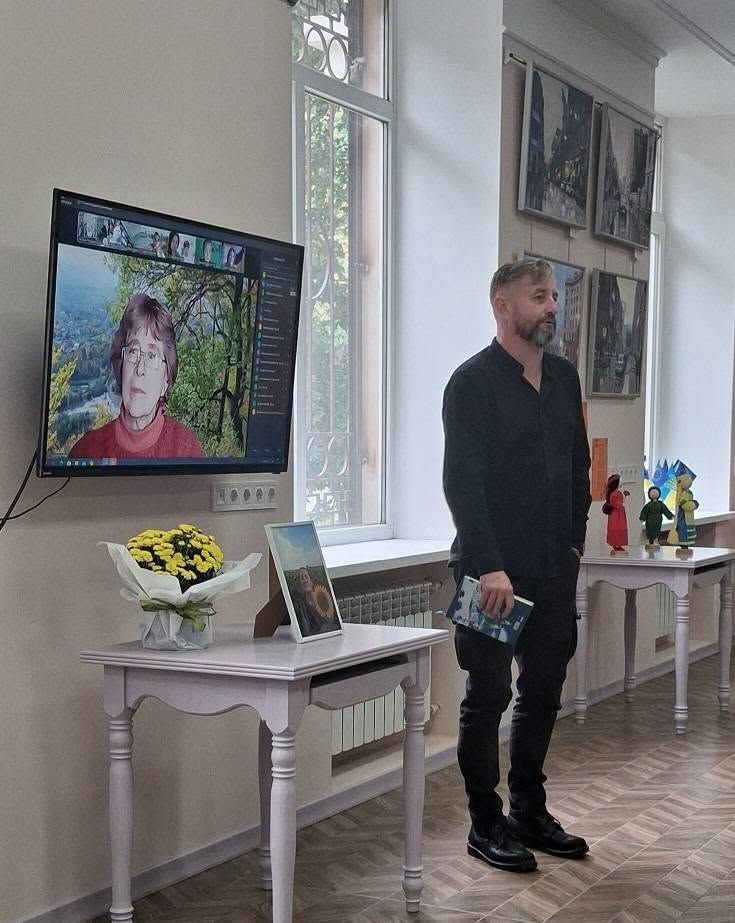 Незрима присутність день зігріва. Вечір пам'яті Олександри Ковальової у Задержпром'ї - фото 3
