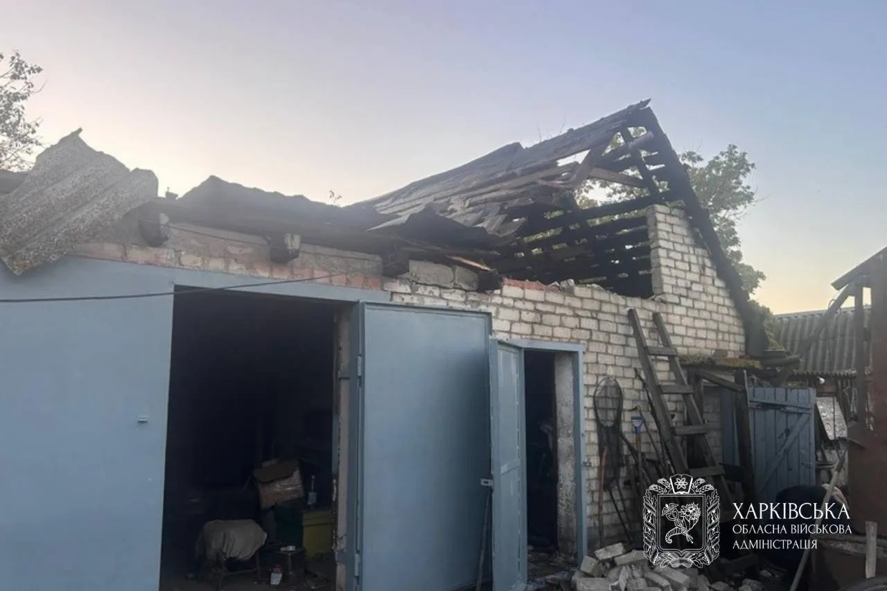 Фото: с. Добропілля / джерело: Харківська ОВА У Черкаських Тишках внаслідок російського обстрілу пошкоджено приватний будинок на порталі Gromada Group