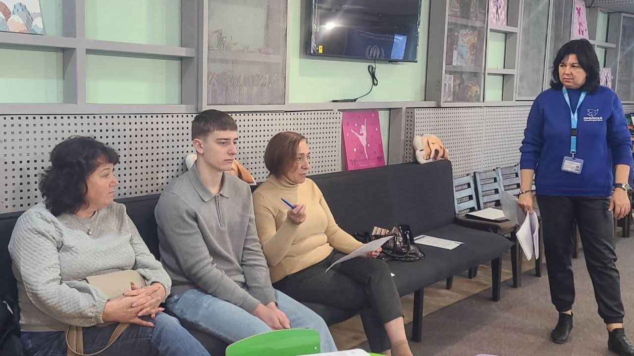 Гуманітарна місія «Проліска» провела в Липецькій громаді тренінг про захист дітей і підтримку вимушено переміщених родин - фото 1
