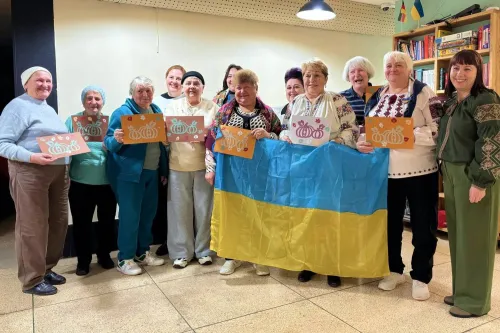 Витинанки з гарбузом і народні пісні: у Просторі Липецької громади захід до Дня української писемності та мови провів «Карітас Харків» на порталі Gromada Group