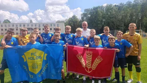 Юні футболісти сахновщинського «Олімпу» оздоровилися та відновили сили у Вінниці на порталі Gromada Group