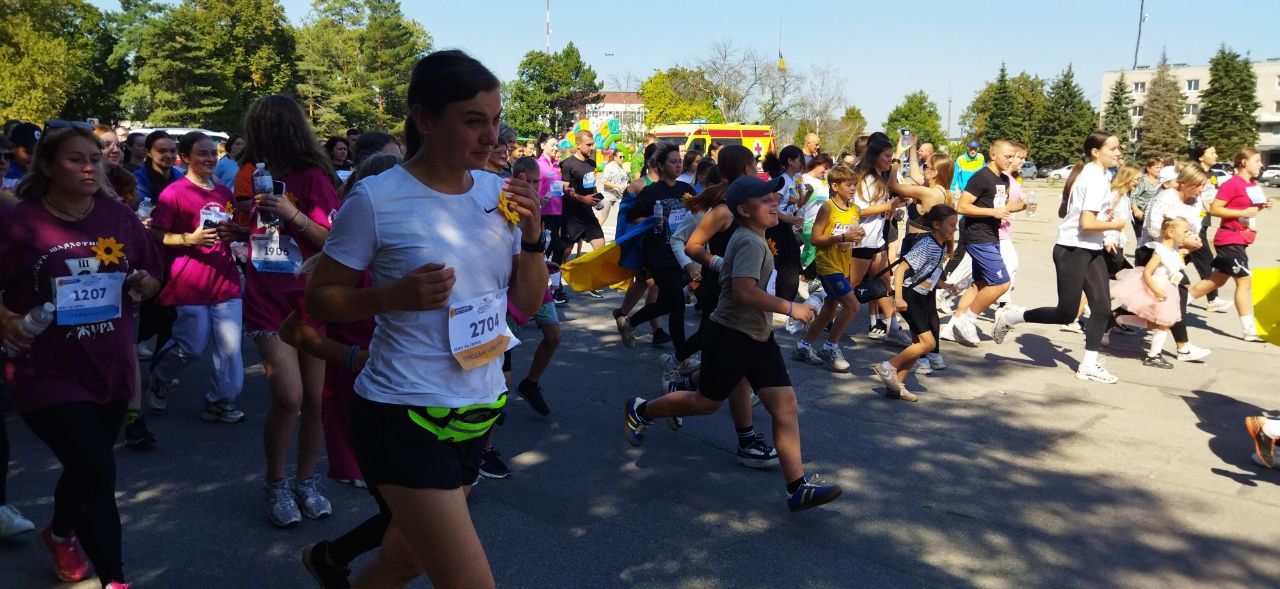 У Нововодолазькій громаді вшанували пам’ять земляків, загиблих на війні з росією на порталі Gromada Group
